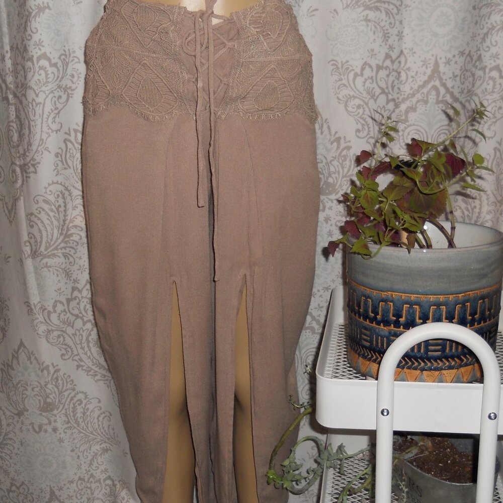Hummingbird S Split Thigh Wide Leg Pants Lace-Look Detail at Waist